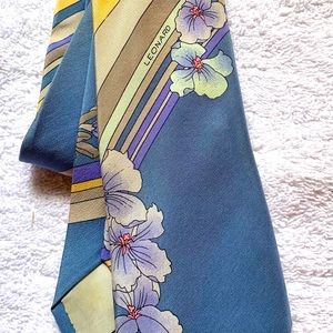 Leonard Paris vintage men’s tie